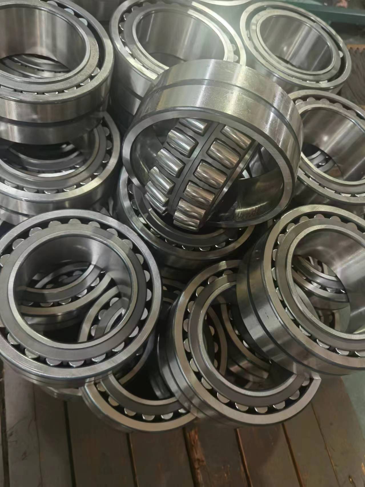 Spherical roller bearing